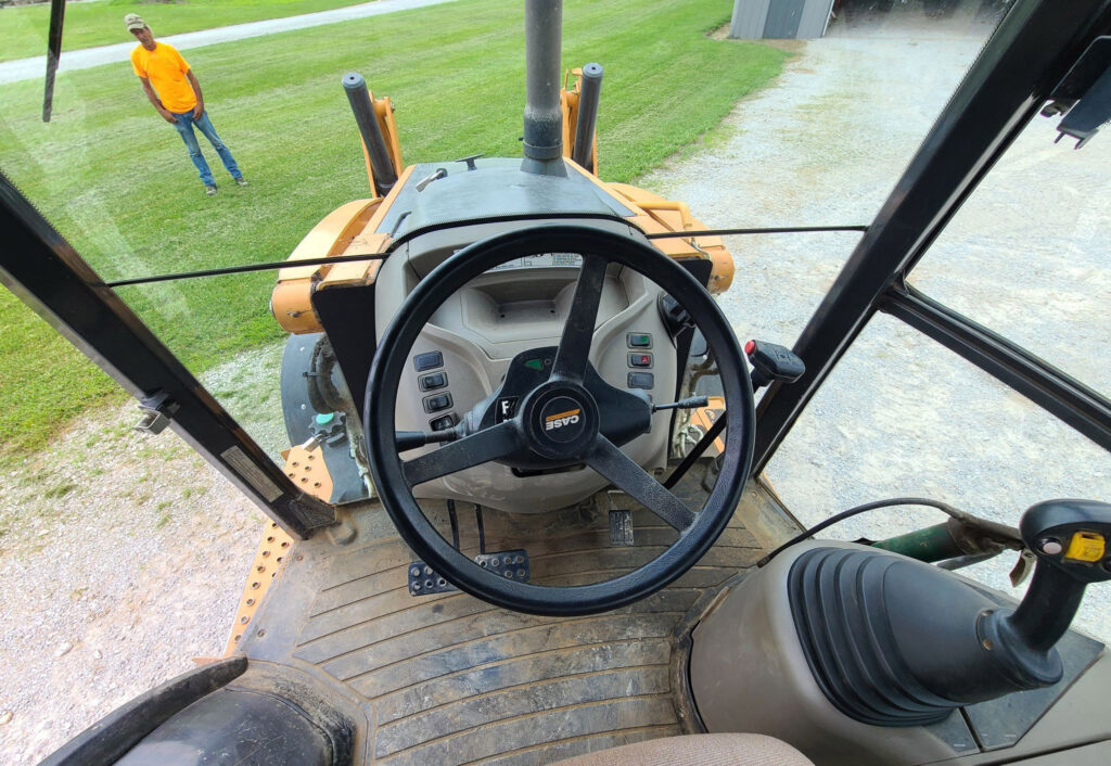 2013	Case	580_Super_N