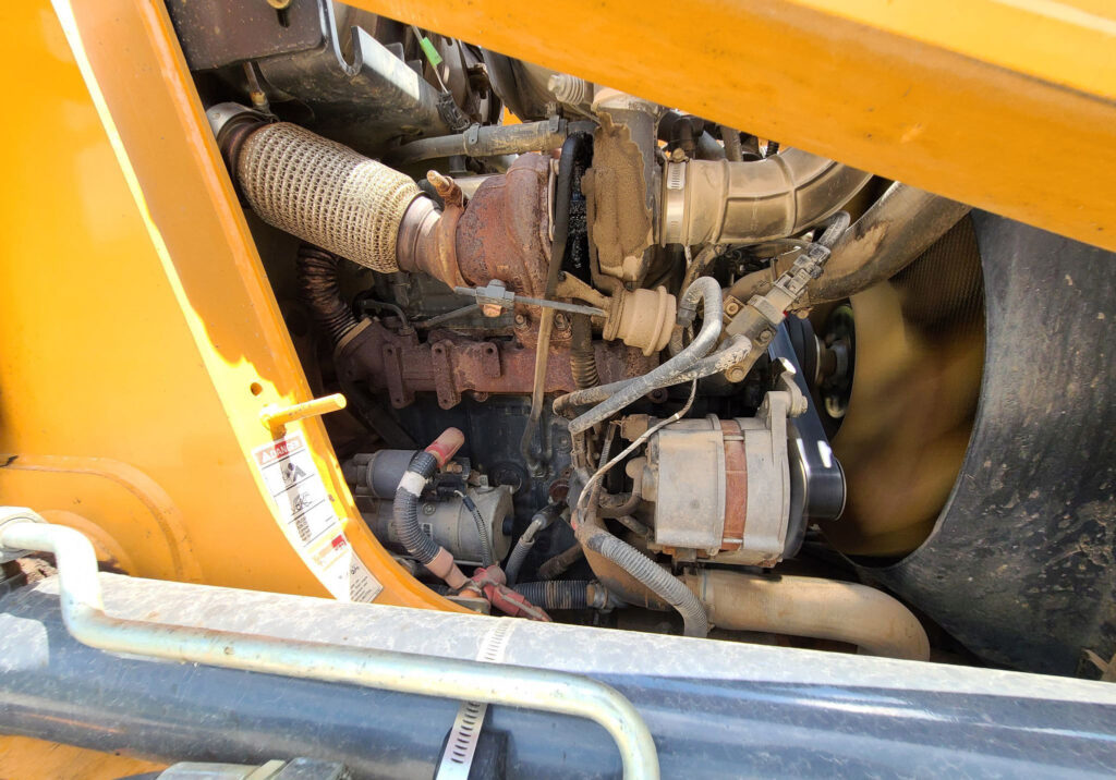2013	Case	580_Super_N