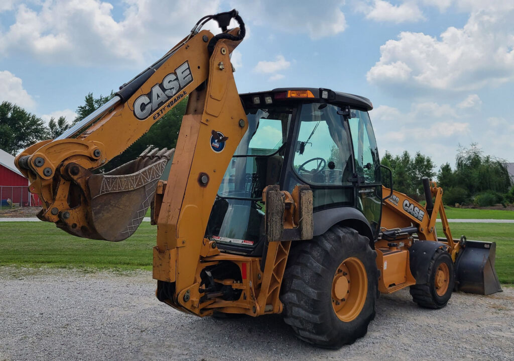 2013	Case	580_Super_N