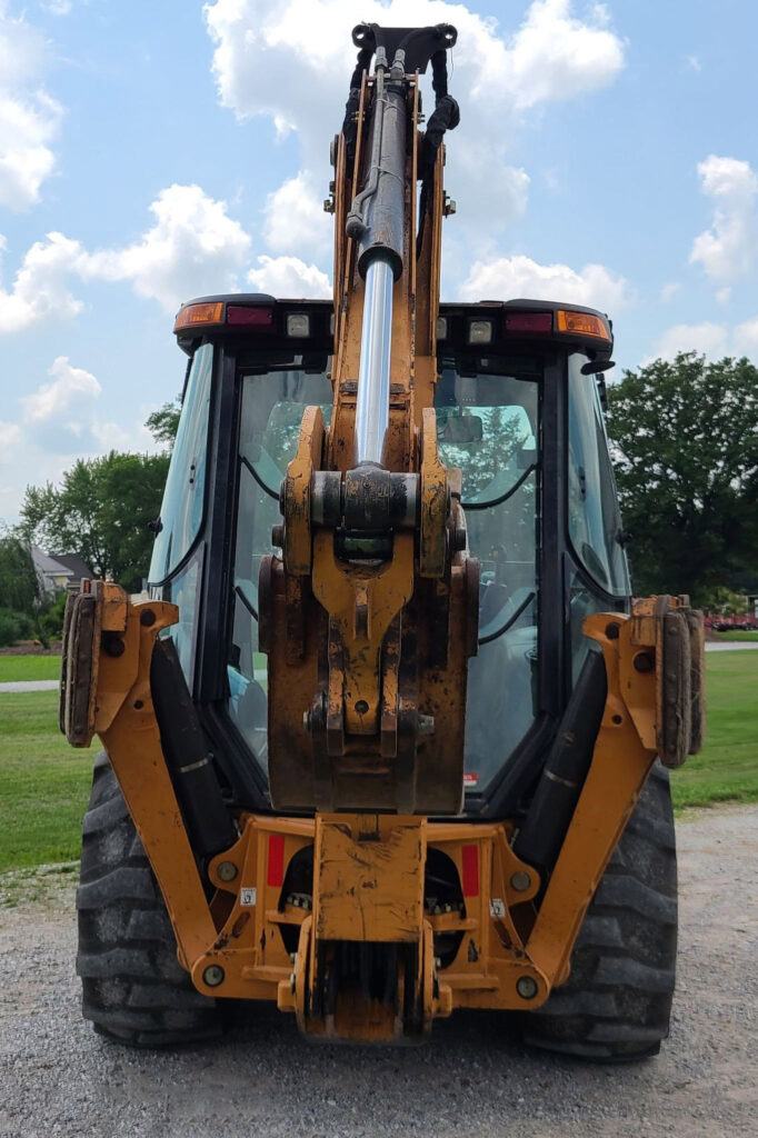 2013	Case	580_Super_N
