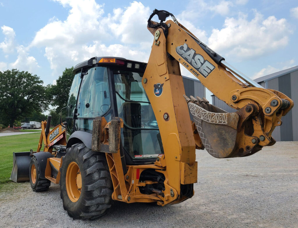 2013	Case	580_Super_N